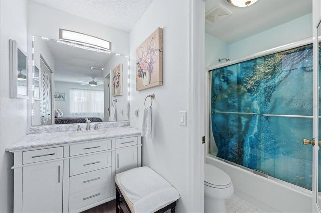 6389 COLISEUM BOULEVARD, Port Charlotte, FL 33981