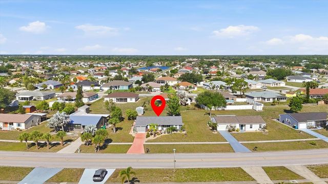 6389 COLISEUM BOULEVARD, Port Charlotte, FL 33981