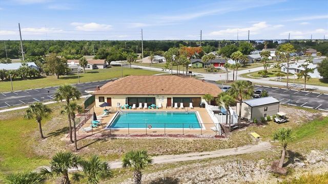 6389 COLISEUM BOULEVARD, Port Charlotte, FL 33981