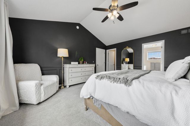 20037 Hamlet Lane, Lakeville, MN 55044