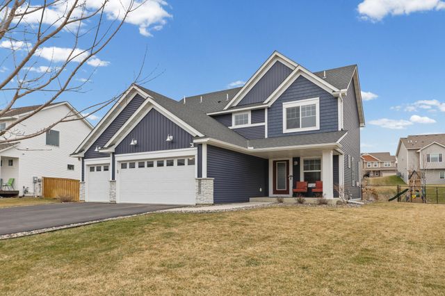 20037 Hamlet Lane, Lakeville, MN 55044