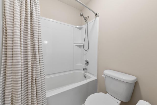 20037 Hamlet Lane, Lakeville, MN 55044