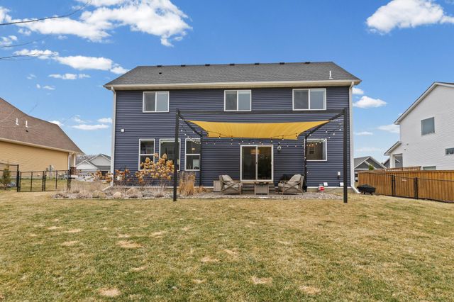 20037 Hamlet Lane, Lakeville, MN 55044