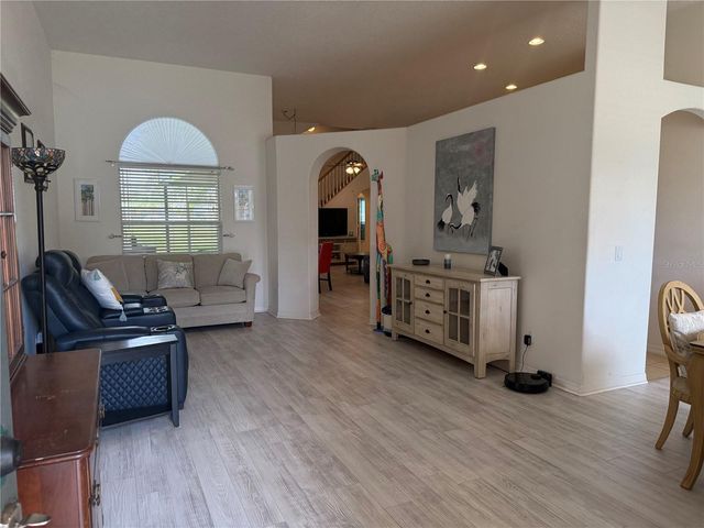 1043 CHAMBERLIN TRAIL, St Cloud, FL 34772