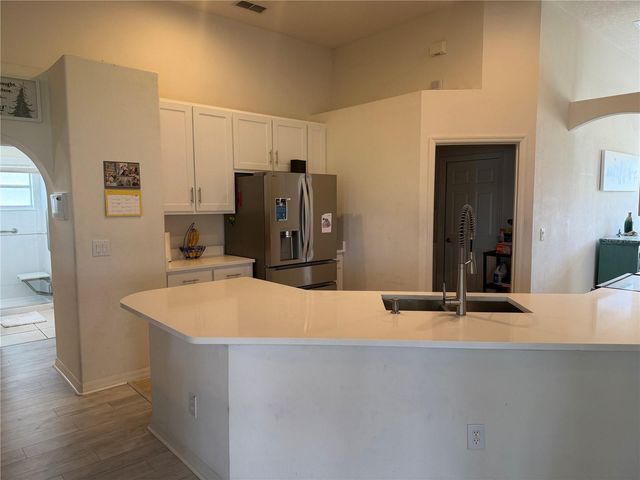 1043 CHAMBERLIN TRAIL, St Cloud, FL 34772