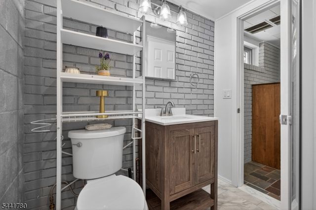 420 Phillips Rd, Vernon Twp., NJ 07422