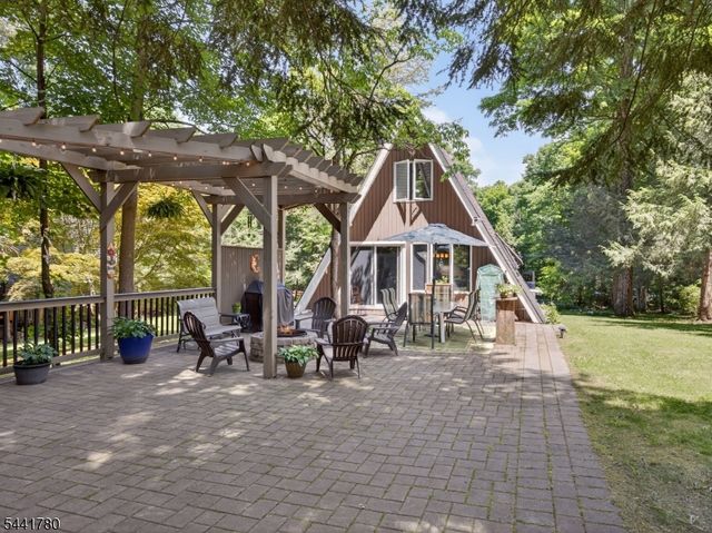 420 Phillips Rd, Vernon Twp., NJ 07422