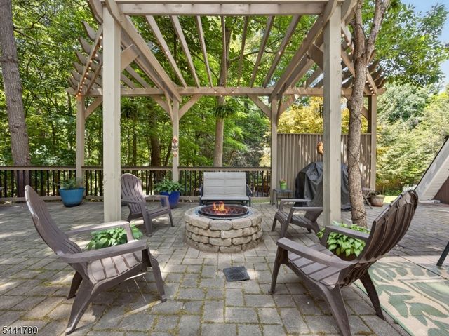 420 Phillips Rd, Vernon Twp., NJ 07422