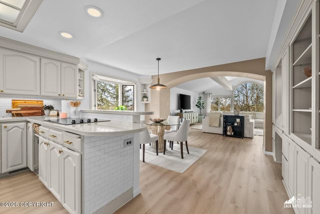 3840 Delwood Place, Anchorage, AK 99504