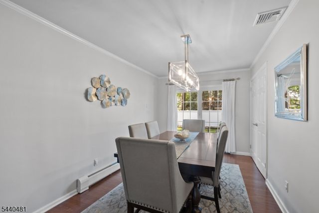 95 Edison St, Wyckoff Twp., NJ 07481