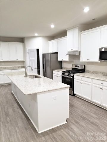 8340 Bretton Woods Drive, Mint Hill, NC 28227