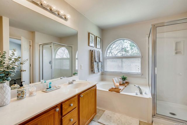 7611 Perseus Sound, San Antonio, TX 78252