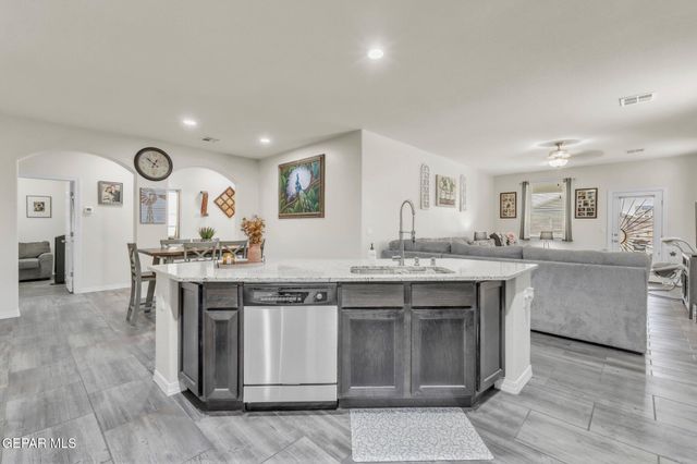 237 GONZALO Circle, El Paso, TX 79932