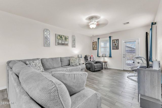 237 GONZALO Circle, El Paso, TX 79932