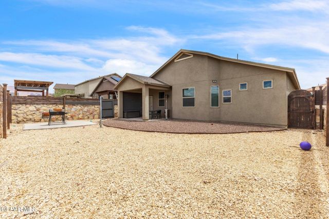 237 GONZALO Circle, El Paso, TX 79932