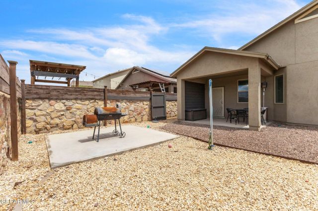 237 GONZALO Circle, El Paso, TX 79932