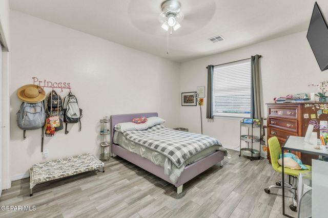 237 GONZALO Circle, El Paso, TX 79932