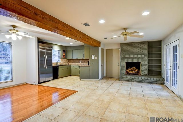 647 College Hill Dr, Baton Rouge, LA 70808