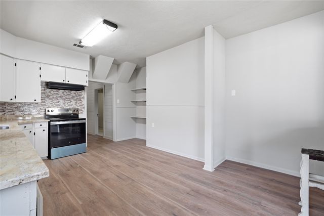 1215 N 18th Street, Waco, TX 76707