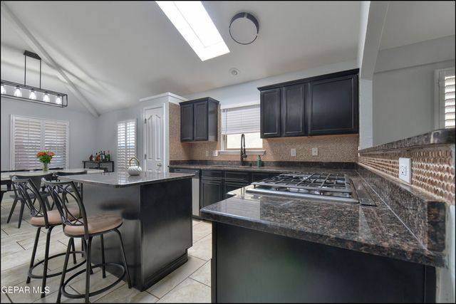 432 SONARAN Court, El Paso, TX 79932