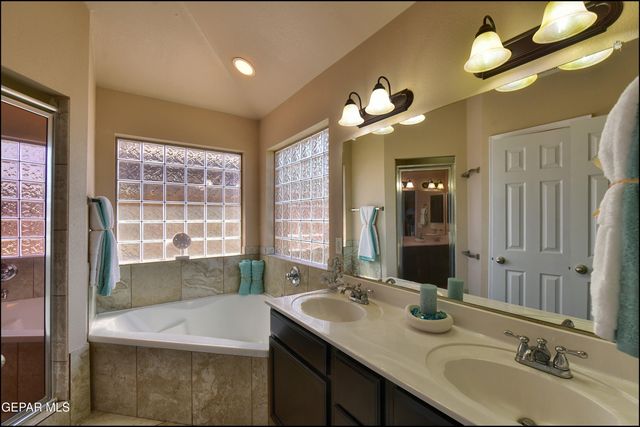 432 SONARAN Court, El Paso, TX 79932