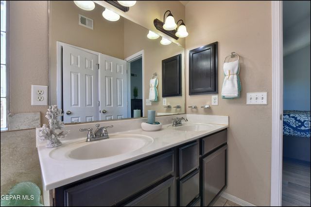 432 SONARAN Court, El Paso, TX 79932