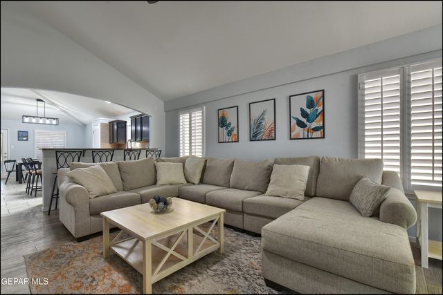 432 SONARAN Court, El Paso, TX 79932