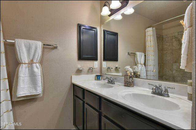 432 SONARAN Court, El Paso, TX 79932