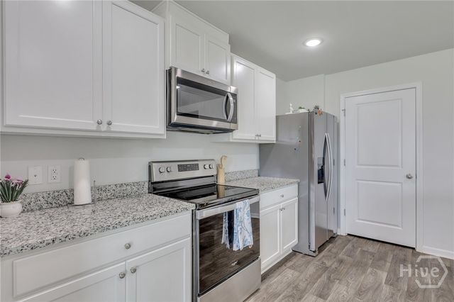 217 Turpentine Trail, Bloomingdale, GA 31302