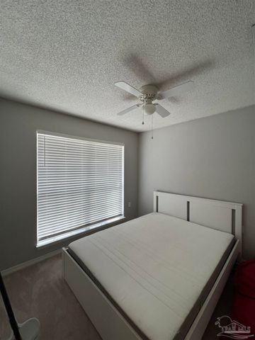 174 Wildflower Ln, Pensacola, FL 32514