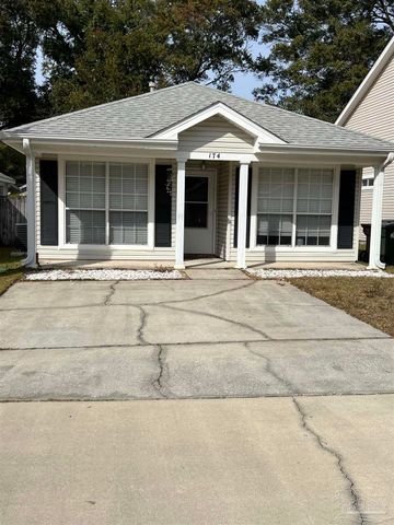 174 Wildflower Ln, Pensacola, FL 32514