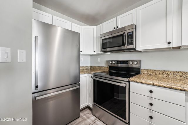790 New River Inlet Road Unit 113b, Sneads Ferry, NC 28460