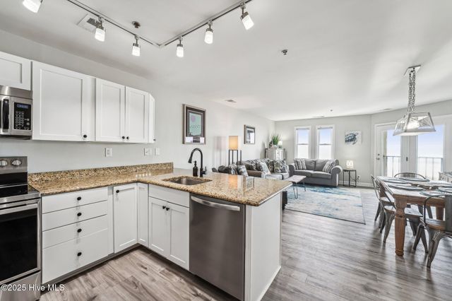 790 New River Inlet Road Unit 113b, Sneads Ferry, NC 28460