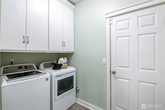10012 Cascadian Avenue SE, Yelm, WA 98597