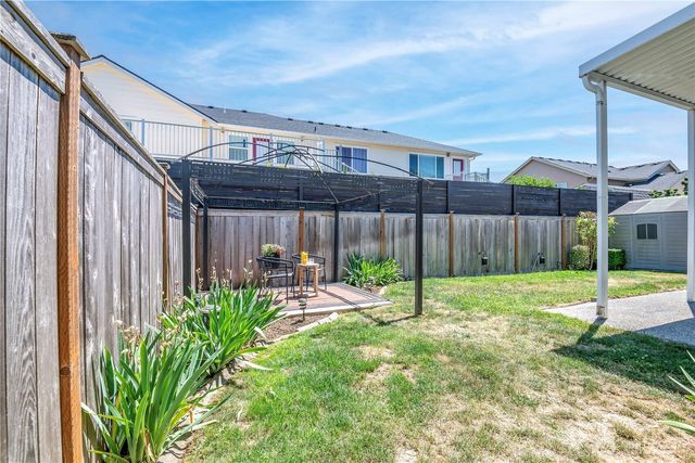 10012 Cascadian Avenue SE, Yelm, WA 98597