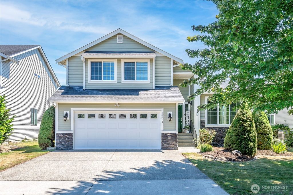 10012 Cascadian Avenue SE, Yelm, WA 98597