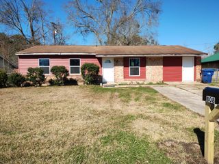 808 Short St, Leesville, LA 71446