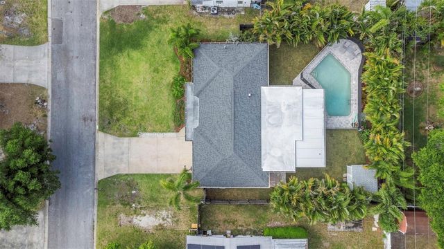 1098 PHYLLIS AVENUE, Largo, FL 33771