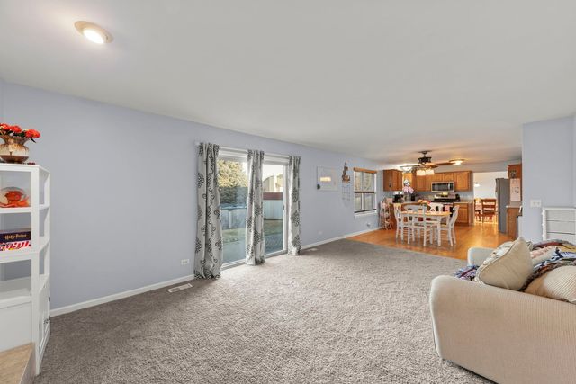 24600 KAYLEE Street, Shorewood, IL 60404