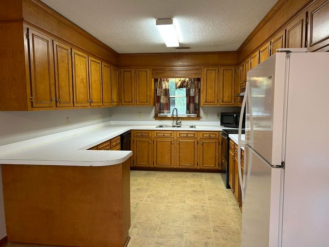 20 Amos Court, Sumter, SC 29154