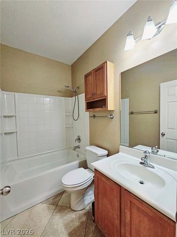 2629 Rue Toulouse Avenue, Henderson, NV 89044