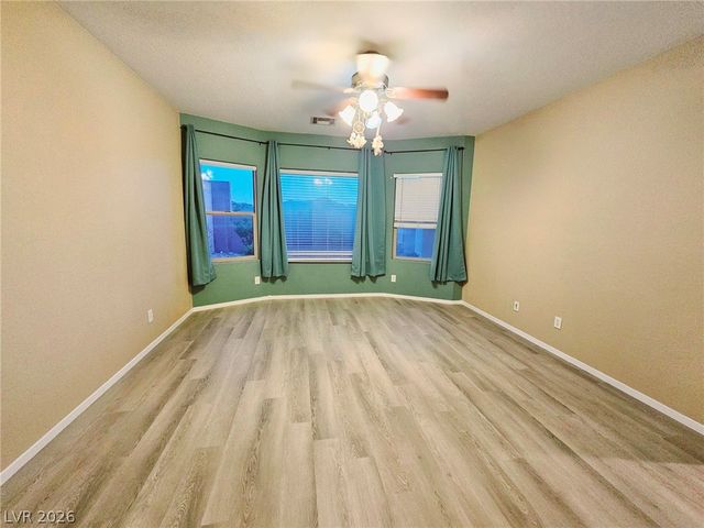 2629 Rue Toulouse Avenue, Henderson, NV 89044