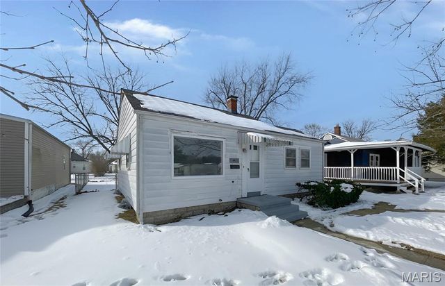 641 Washington Avenue, East Alton, IL 62024