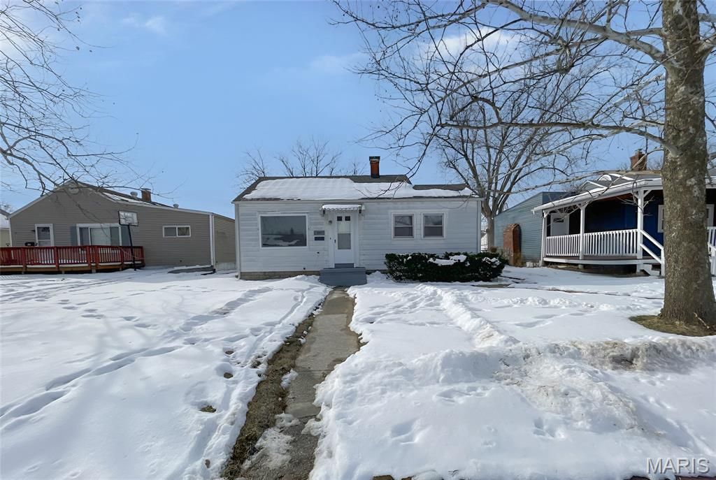 641 Washington Avenue, East Alton, IL 62024