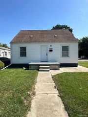 19904 Seminole Street, Redford, MI 48240