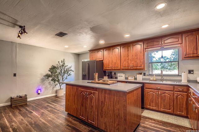 150 Blackjack Rd., La Vernia, TX 78121