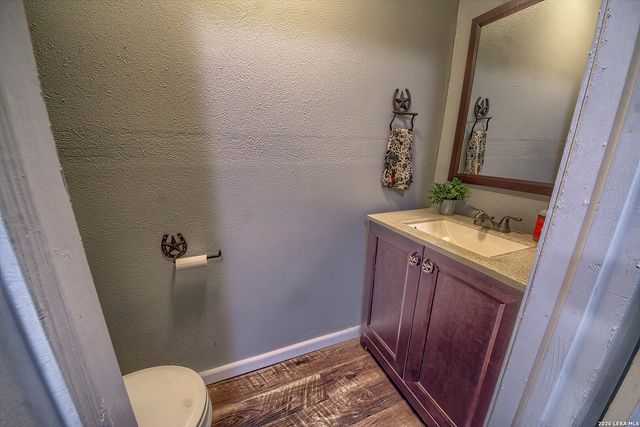 150 Blackjack Rd., La Vernia, TX 78121