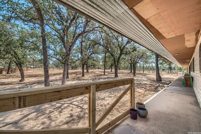 150 Blackjack Rd., La Vernia, TX 78121