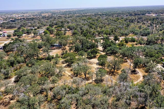 150 Blackjack Rd., La Vernia, TX 78121