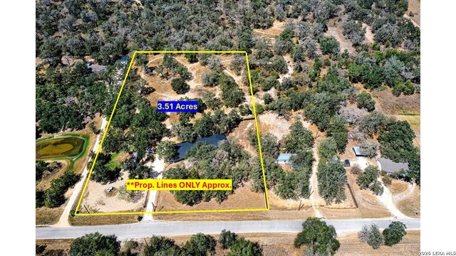 150 Blackjack Rd., La Vernia, TX 78121